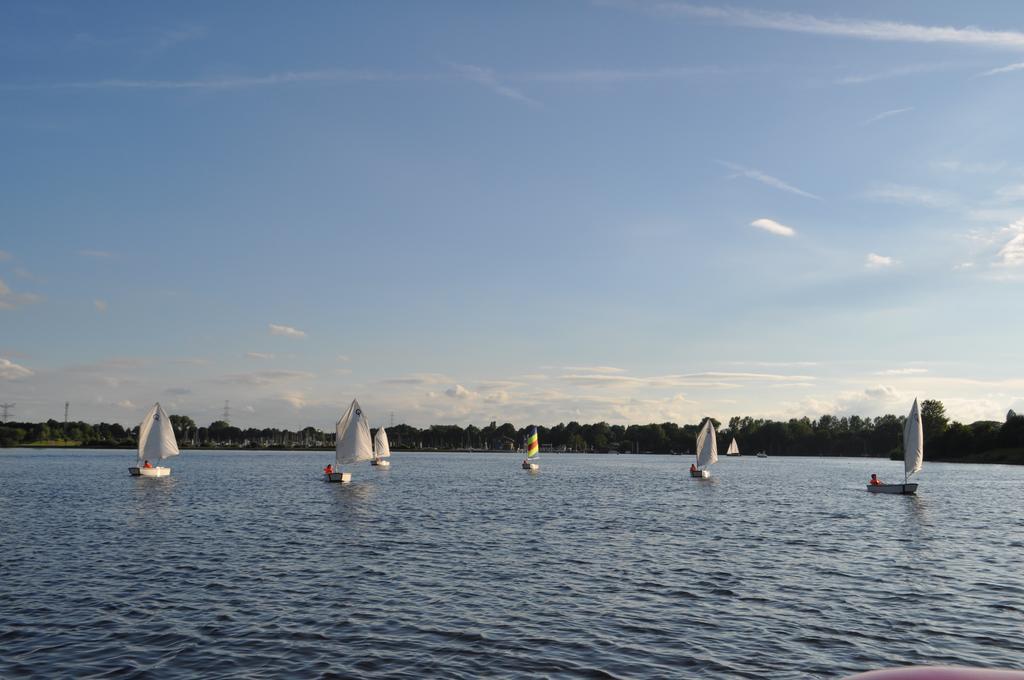 Sailcenter Limburg Hostel Kinrooi Buitenkant foto